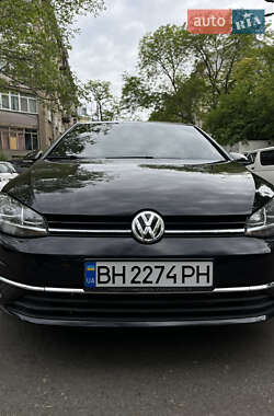 Volkswagen Golf 2020