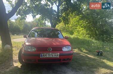Volkswagen Golf  1998