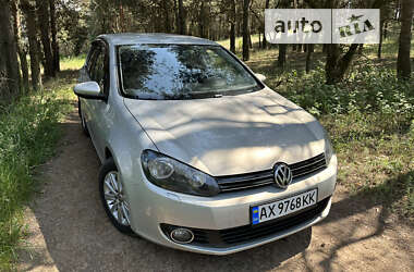 Volkswagen Golf  2012