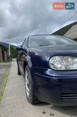Volkswagen Golf  2001