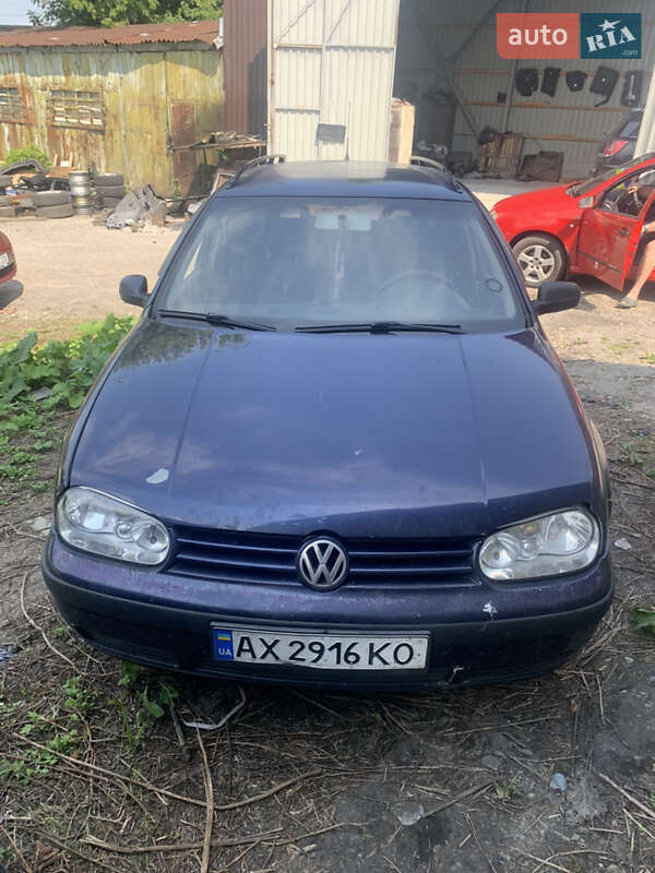 Volkswagen Golf 2000 року в Харкові