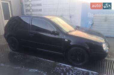 Volkswagen Golf  2002