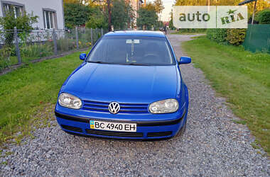 Volkswagen Golf  2000