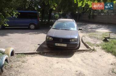 Volkswagen Golf 2000