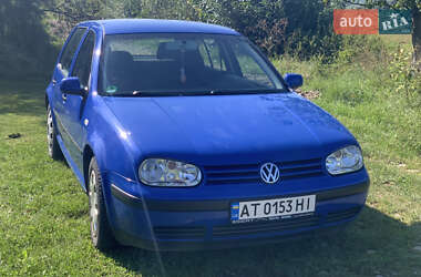 Volkswagen Golf  2002