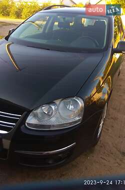 Volkswagen Golf  2008