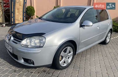 Volkswagen Golf  2008