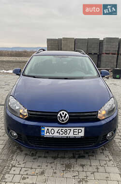 Volkswagen Golf  2010