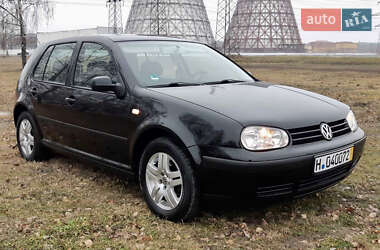 Volkswagen Golf  2000
