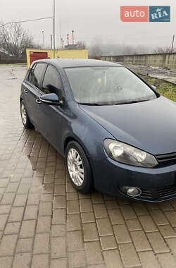 Volkswagen Golf  2010
