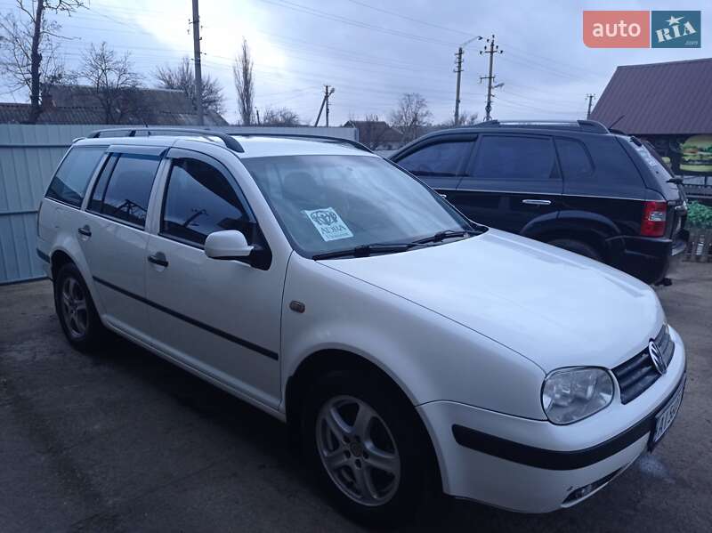 Універсал Volkswagen Golf