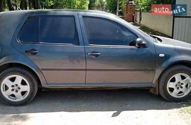 Volkswagen Golf 2001
