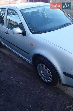 Volkswagen Golf  1999