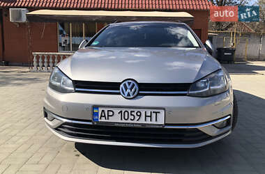 Volkswagen Golf  2017