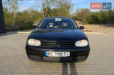 Volkswagen Golf  2000
