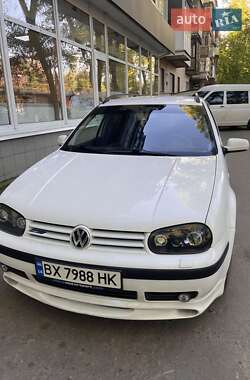 Volkswagen Golf  2000