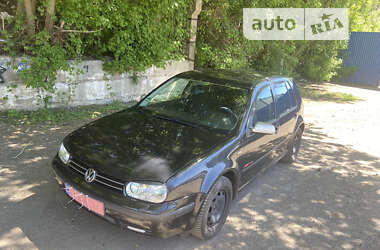 Volkswagen Golf  2000