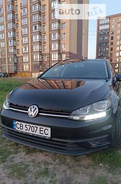 Volkswagen Golf  2017