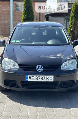 Volkswagen Golf  2005