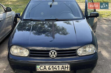 Volkswagen Golf 2002