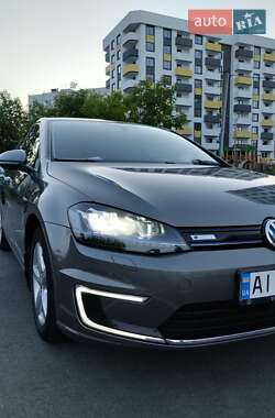 Volkswagen Golf  2016