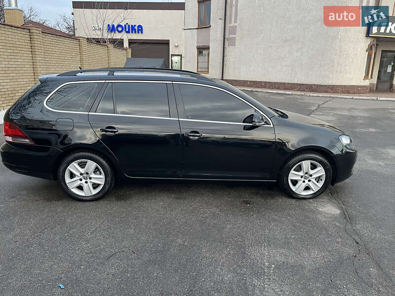 Volkswagen Golf 2009 року в Харкові