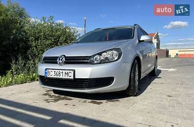 Volkswagen Golf  2010