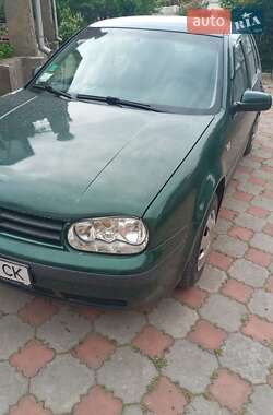 Volkswagen Golf 1998