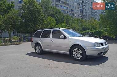 Volkswagen Golf  2005