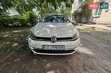 Volkswagen Golf  2018