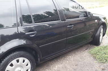 Volkswagen Golf  2002