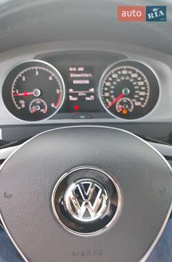 Volkswagen Golf  2015