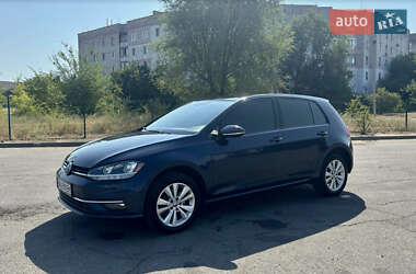 Volkswagen Golf  2018