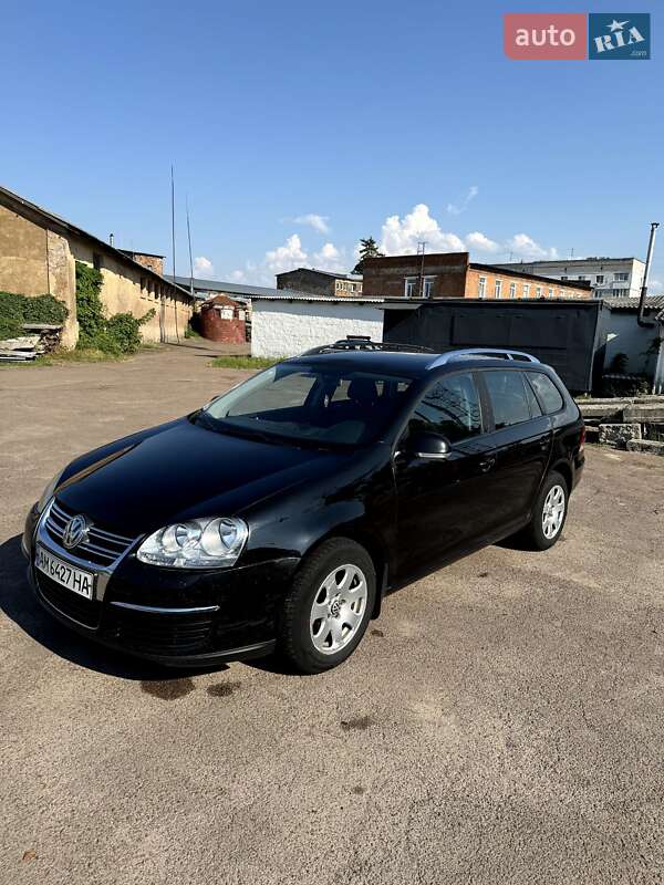 Універсал Volkswagen Golf