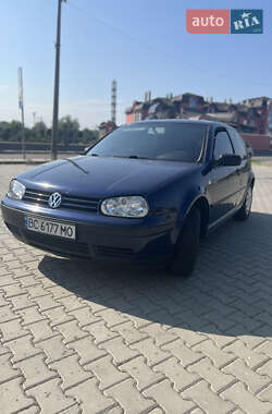 Volkswagen Golf  2001