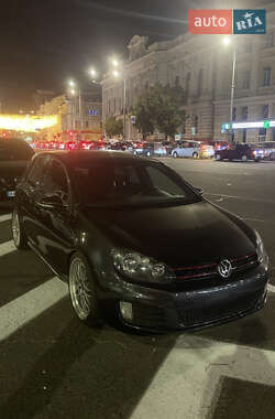 Volkswagen Golf  2011