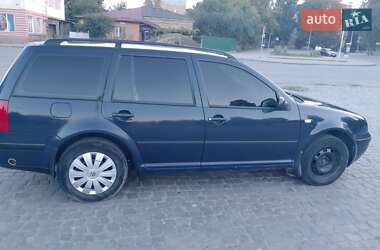 Volkswagen Golf 2000