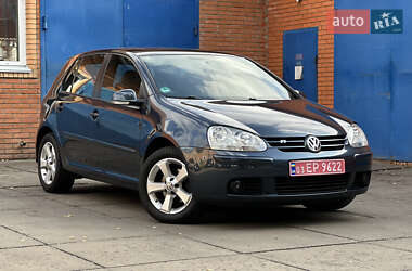 Volkswagen Golf  2008