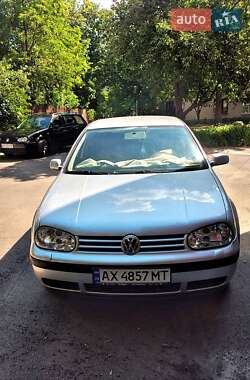 Volkswagen Golf  2001