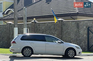 Volkswagen Golf  2017