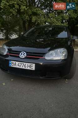 Volkswagen Golf 2004