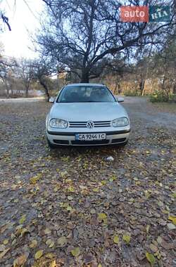 Volkswagen Golf  1999