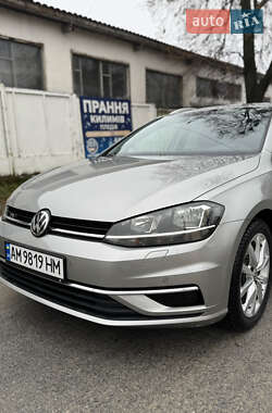 Volkswagen Golf  2017