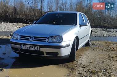 Volkswagen Golf  2001