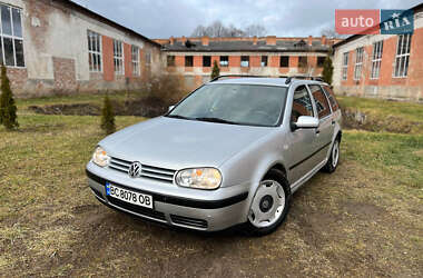 Volkswagen Golf  2001
