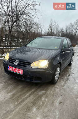 Volkswagen Golf  2005