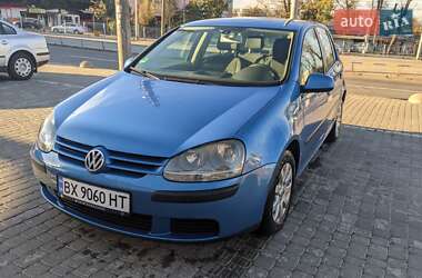 Volkswagen Golf  2003