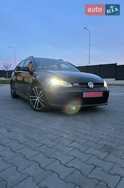Volkswagen Golf  2016