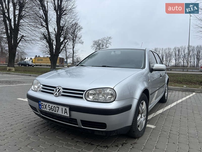 Volkswagen Golf 2002 року в Вінниці