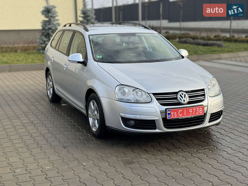 Volkswagen Golf 2008 року в Луцьку